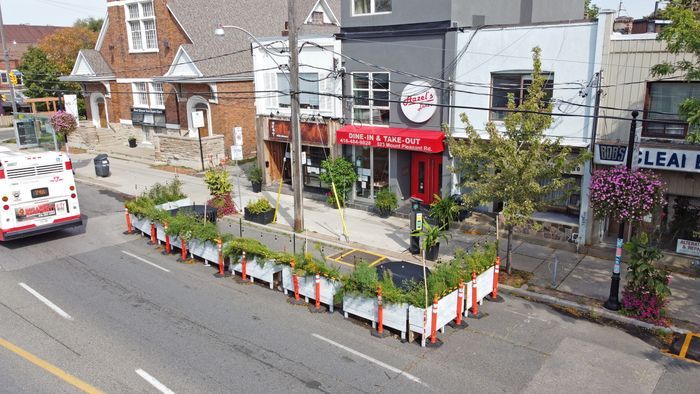 Restaurant for sale in Midtown Toronto - Mt Pleasant/Davisville 