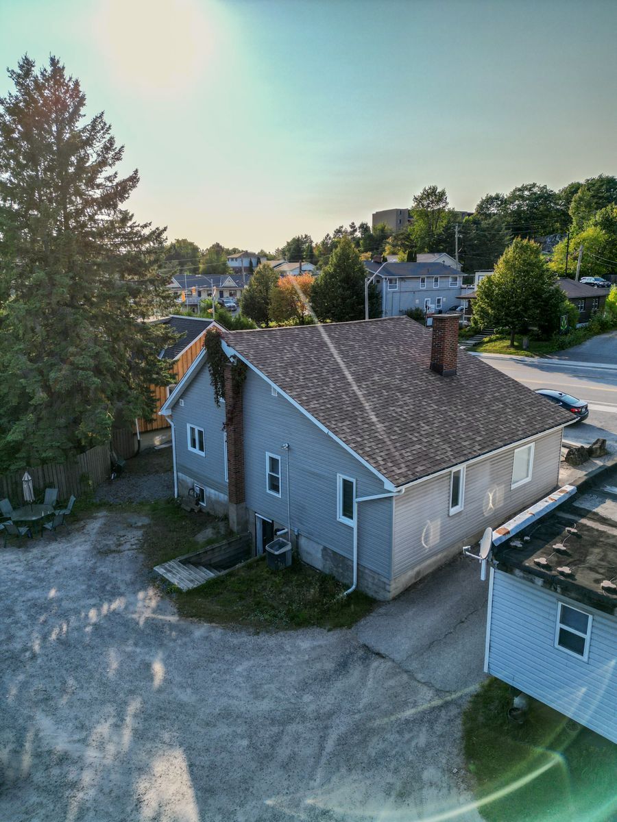COMMERCIAL - LAND AND BUILDING FOR SALE