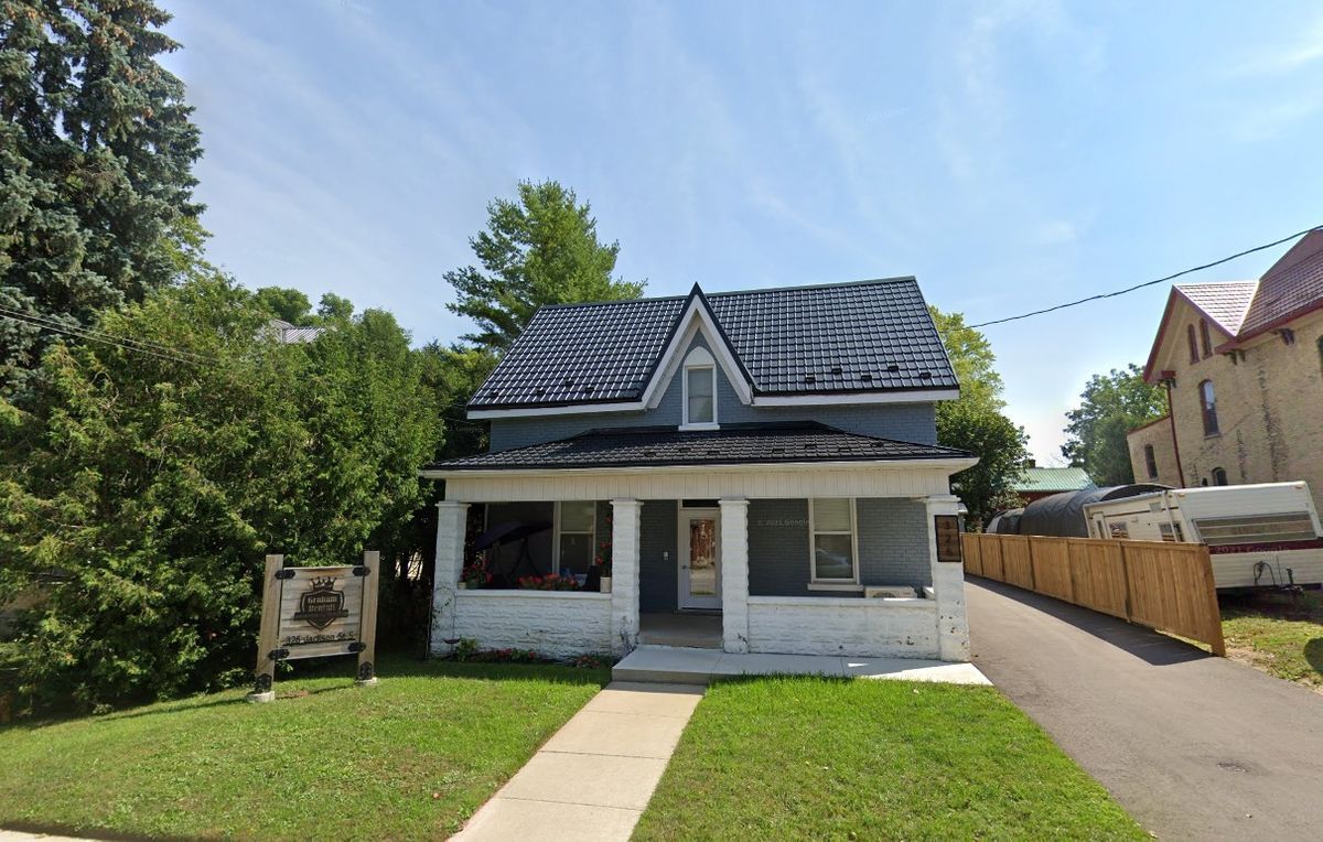 4-Plex 2 hours west of Toronto. Multifamily in Walkerton