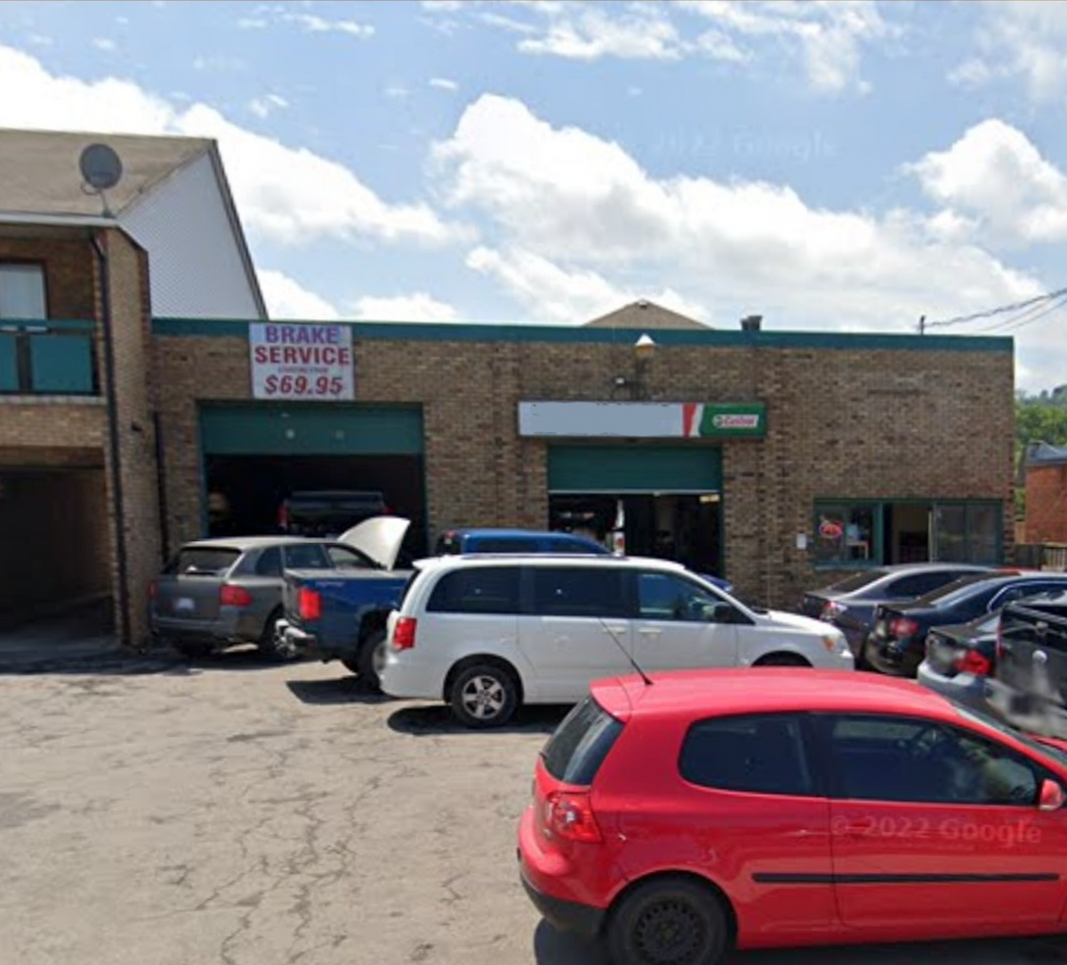 Mechanic Shop for Lease in Stoney Creek