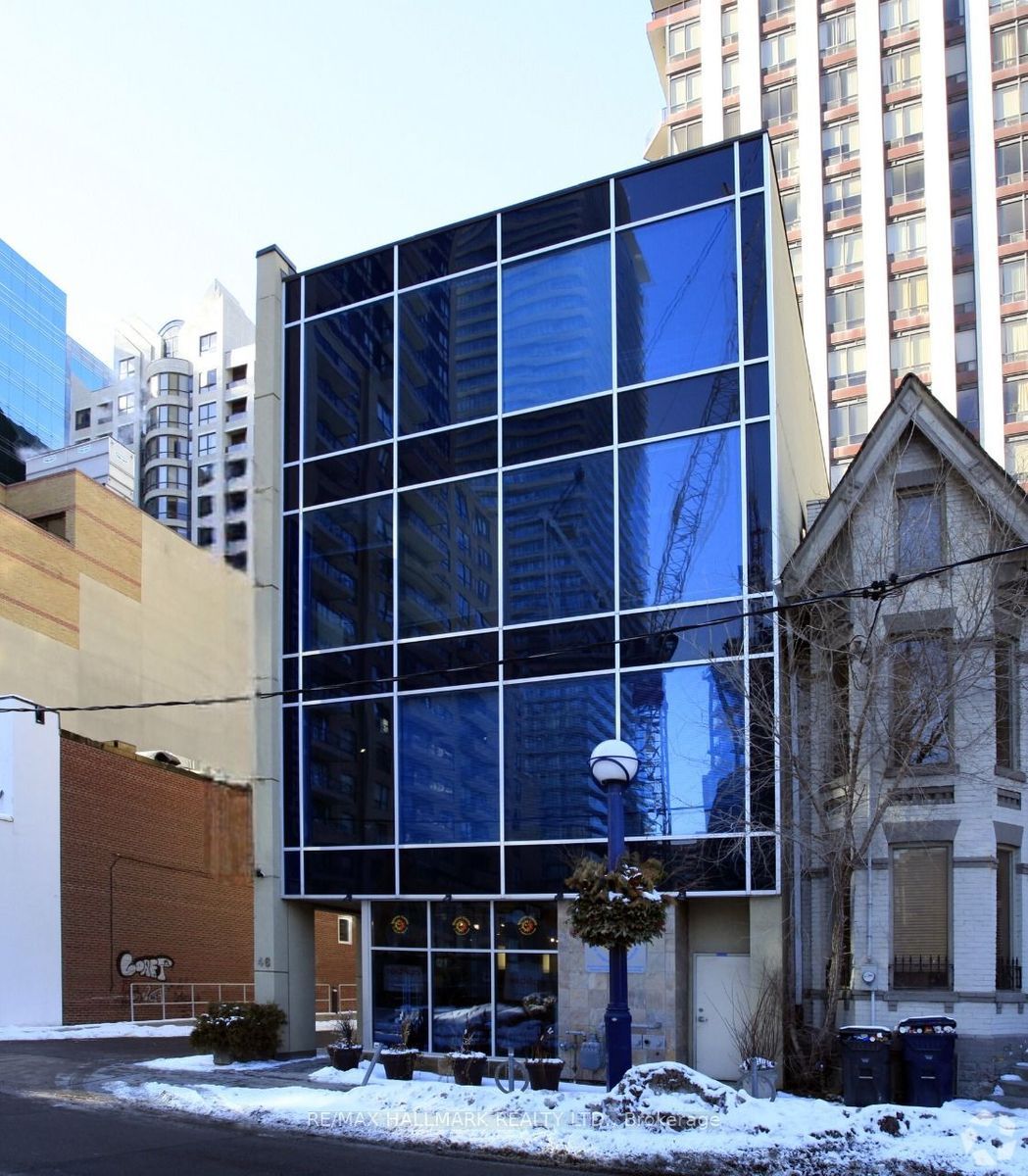 FOR LEASE – Office Space – Toronto