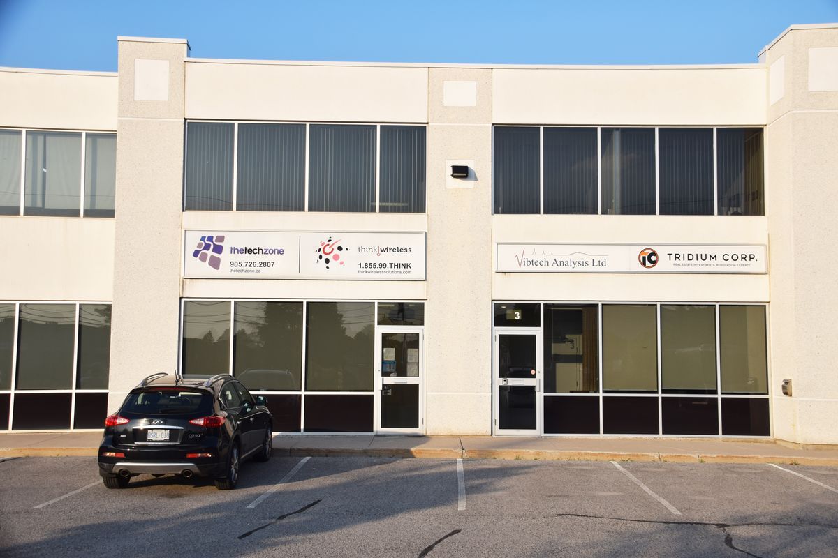 FOR LEASE - Office - Aurora