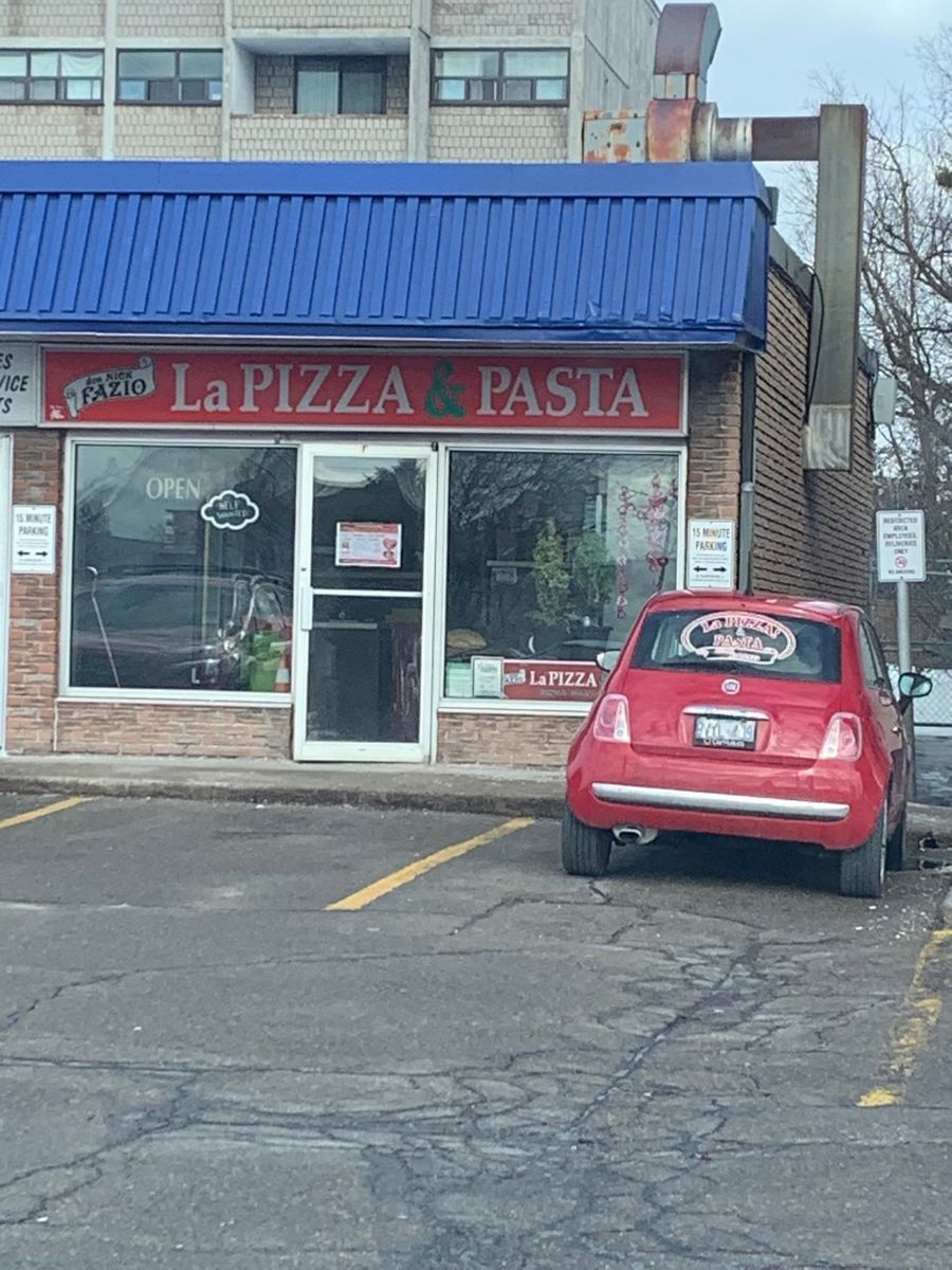 Authentic Italian Pizzeria - La Pizza & Pasta