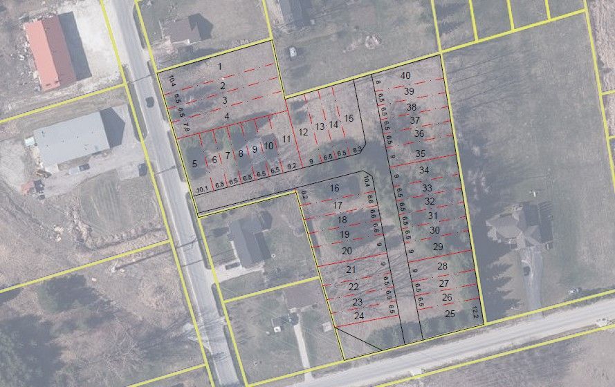 40 Townhomes Development land with 4 lots for detached houses
