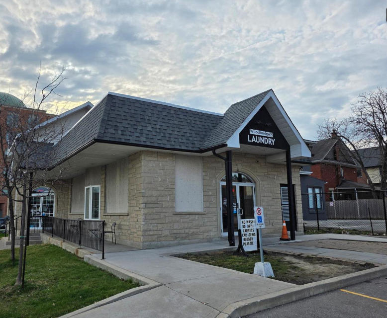 Coin Laundry Business for sale in Vaughan