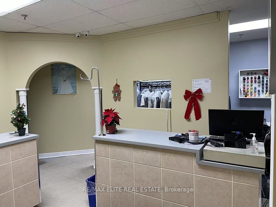 Dry cleaner plant for sale in Vaughan