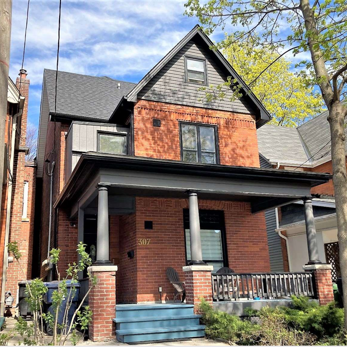 🔑 CASH POSITIVE PROPERTY - TORONTO JUNCTION AREA