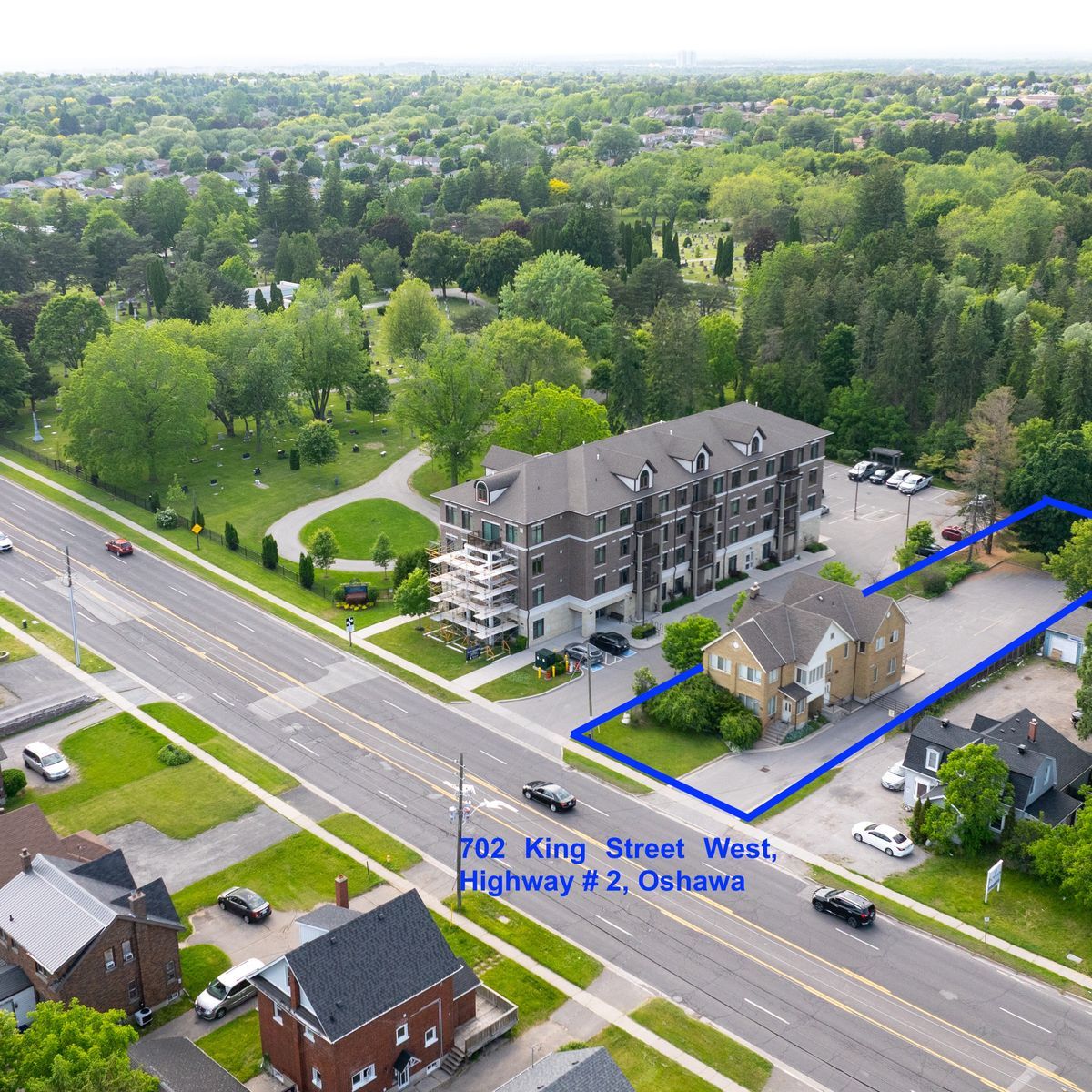 Professional Building in West Oshawa