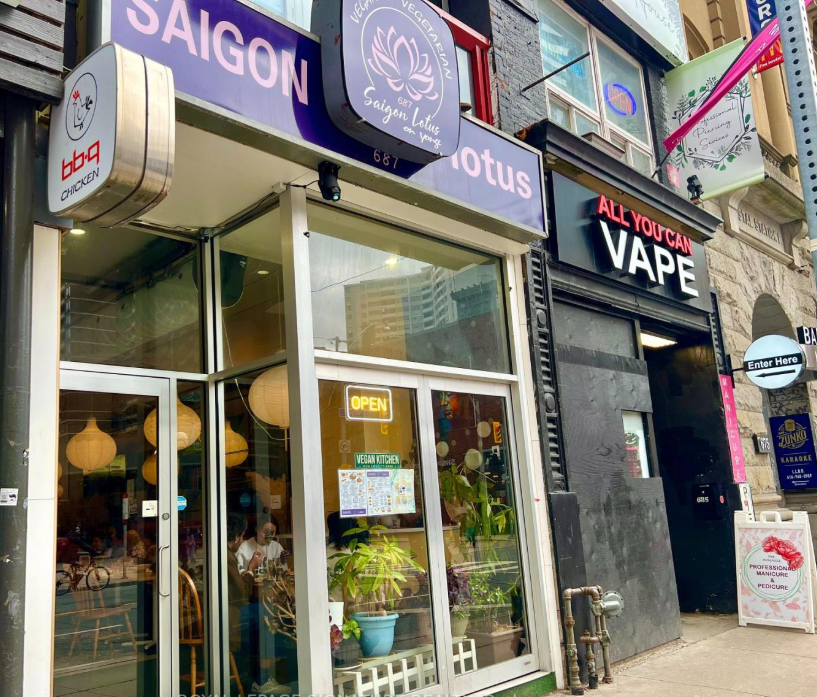 Restaurant for sale in Toronto