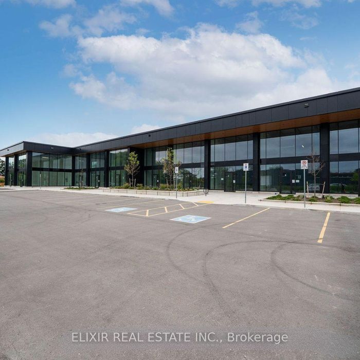 Commercial Retail unit for lease in Oakville