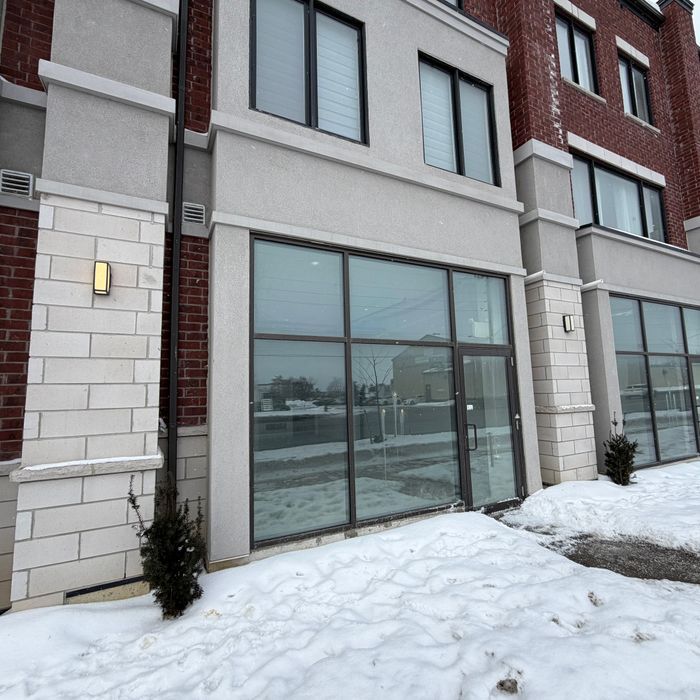 Retail Space for Lease in Bradford - 951 SQ FT - High Exposure