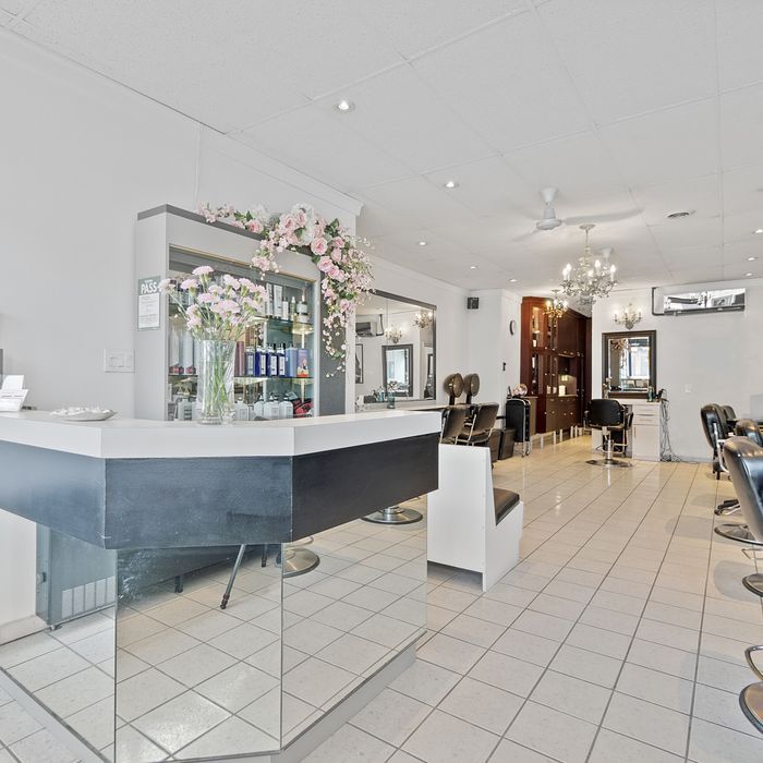 Hair Salon Business For Sale - North York, ON