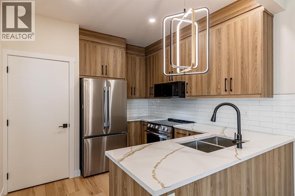 Brand-New 3-Bedroom Townhome for Sale in Crossfield