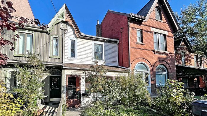 For Sale:Income Property With 8 Rooms In The Heart Of Downtown Toronto