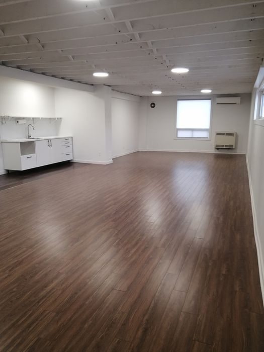 Office Unit For Lease In Kitchener