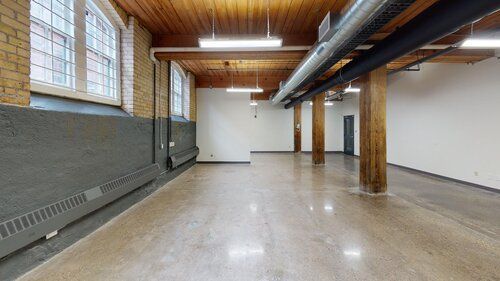 Large Open Area Office Space For Lease In Toronto