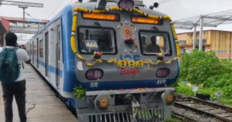 அரக்கோணம் – சென்னை 2வது குளிர்சாதன மின்சார ரயில் - சோதனை ஓட்டம் தொடக்கம்!