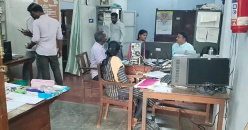 40 வட்டார வளர்ச்சி அலுவலகங்களில் லஞ்ச ஒழிப்பு துறை சோதனை - UPI மூலம் ரூ.1.5 கோடி பரிமாற்றம் நடைபெற்றதும் கண்டுபிடிப்பு!