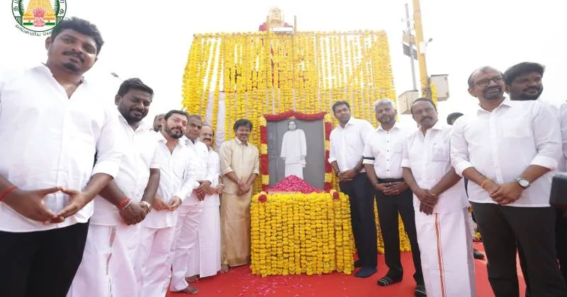 முத்துராமலிங்க தேவர் ஜெயந்தி: சென்னையில் முதலமைச்சர் விஜய் நேரில் மரியாதை!