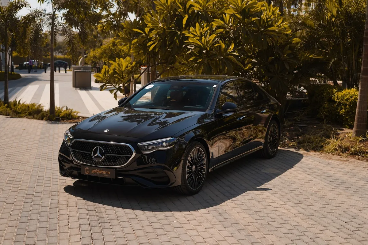 E200