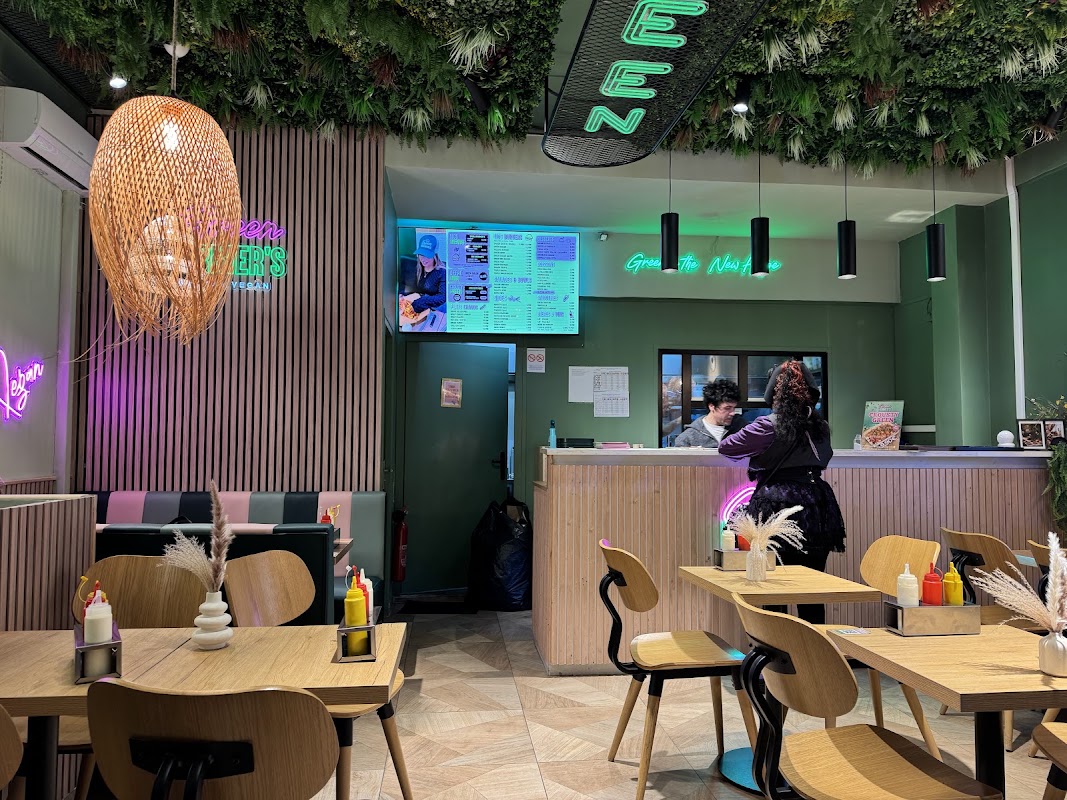 Salle du restaurant Green Farmers 11eme