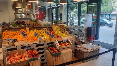 NATURALIA