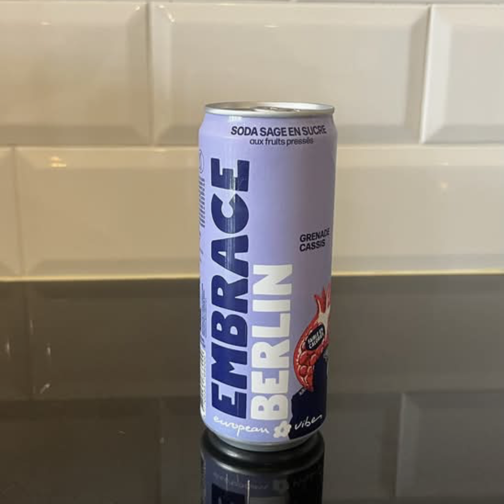 Embrace Berlin - grenade cassis