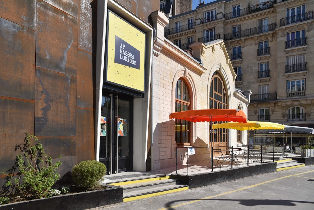 Salle du restaurant Le Hasard Ludique