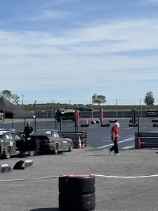 Stunt Driver | Stages de Pilotage | Circuit de La Ferté Gaucher
