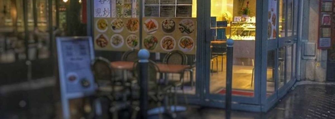 Salle du restaurant Le Gourmet Traiteur Asiatique