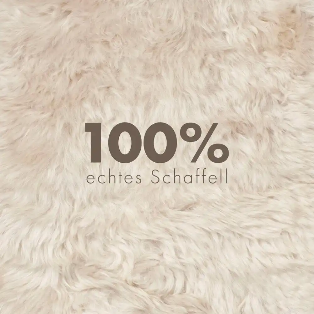 Beiges Lammfell für ein gemütliches Zuhause