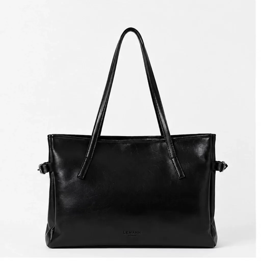 Big Nicole bag in black