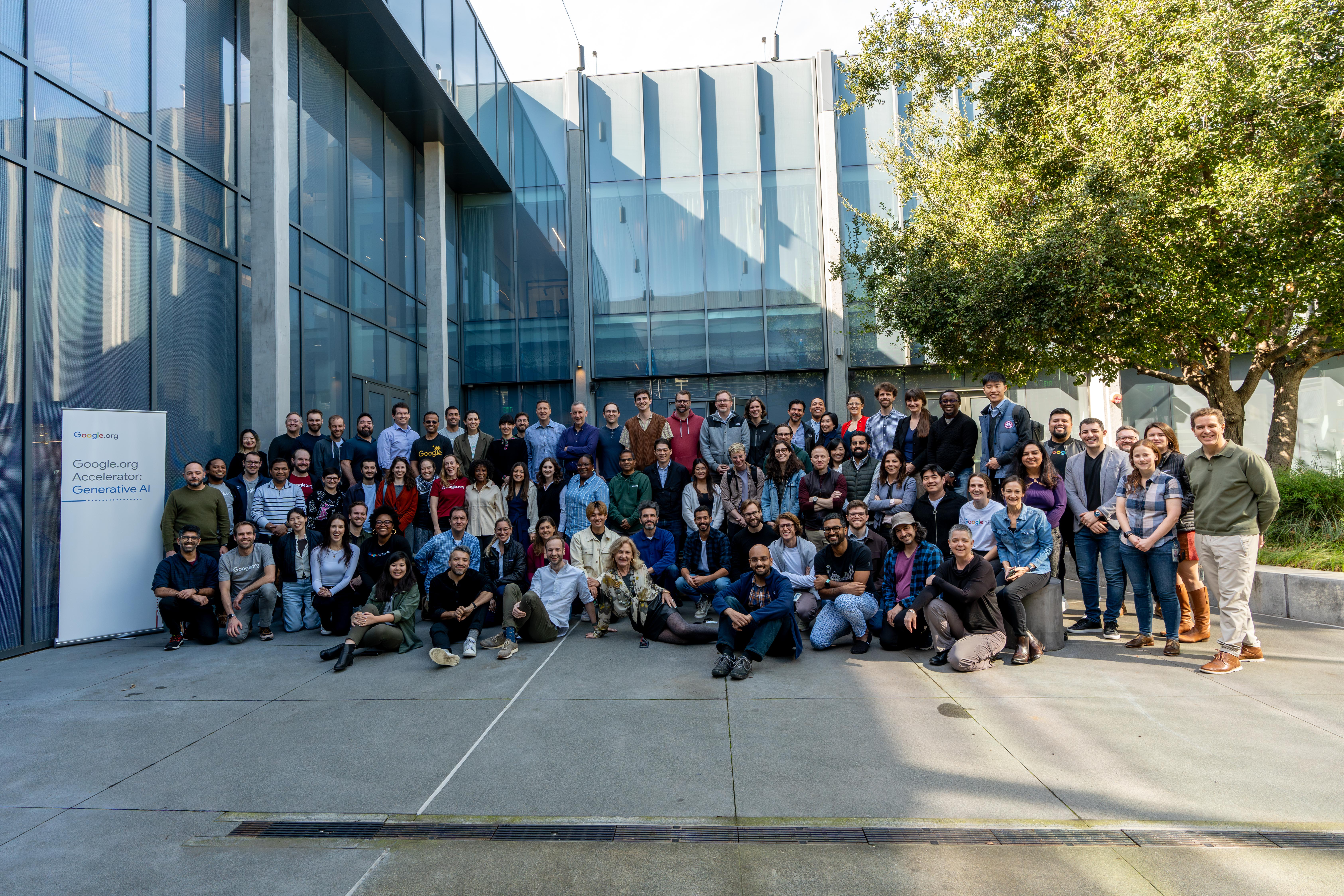 Una foto de un grupo de personas que representan a varias startups.