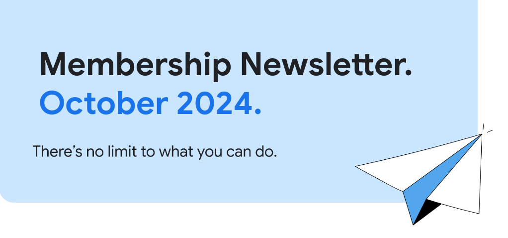 Un banner azul claro con el texto &quot;Membership Newsletter&quot; en fuente azul claro y una ilustración de un avión de papel a la derecha. El banner también incluye el texto &quot;No hay límite para lo que puedes hacer&quot; y el mes de distribución.