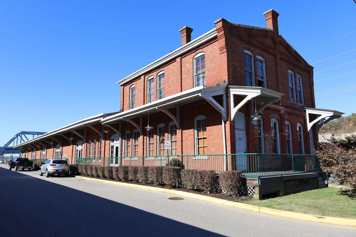 Ashland (Kentucky) - one of the places your quest passes through