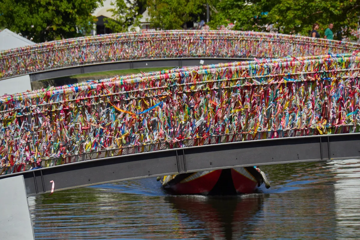 Aveiro - one of the places your quest passes through