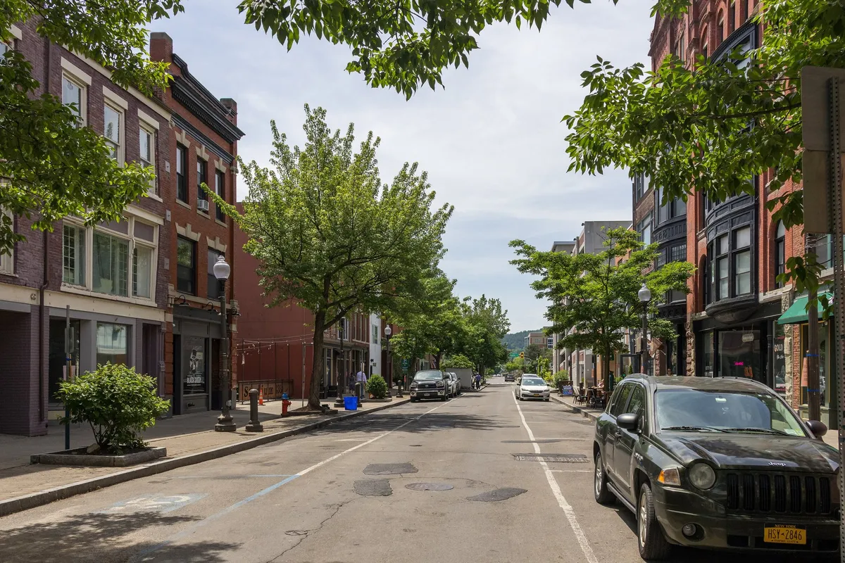 File:Washington Street in Binghamton, NY, June 11 2026 (01).