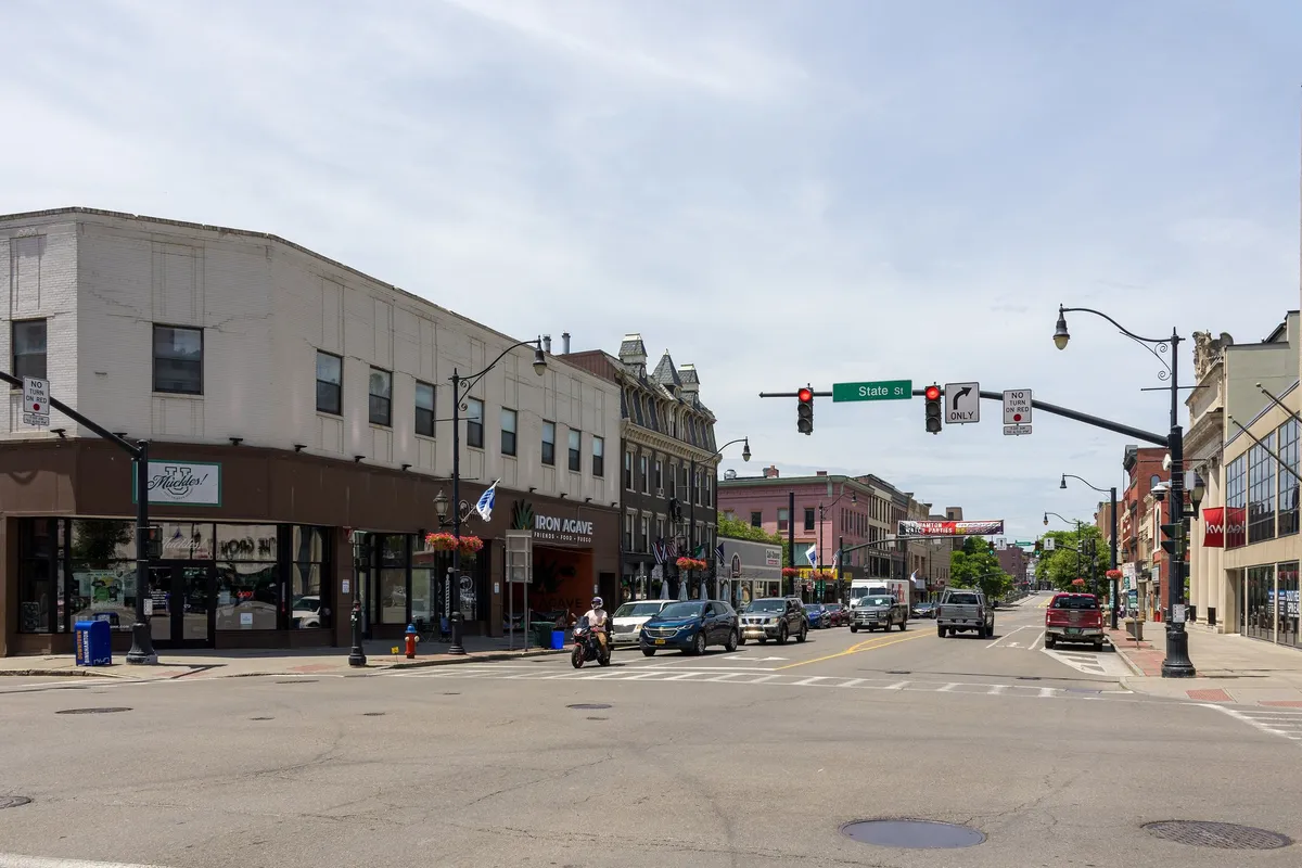 File:Court Street in Binghamton, NY, June 11 2026 (07).jpg