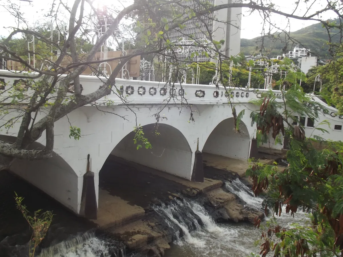 Monumento a Jorge Isaacs, Cali