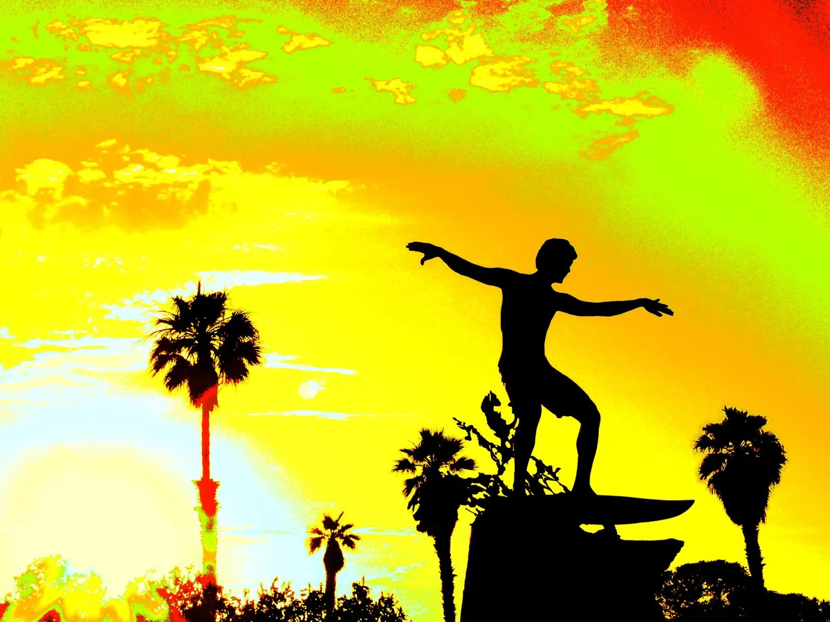 File:Surfin - panoramio.jpg