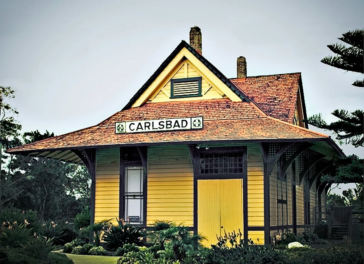 File:50D.CarlsbadSantaFeTrainStation.jpg