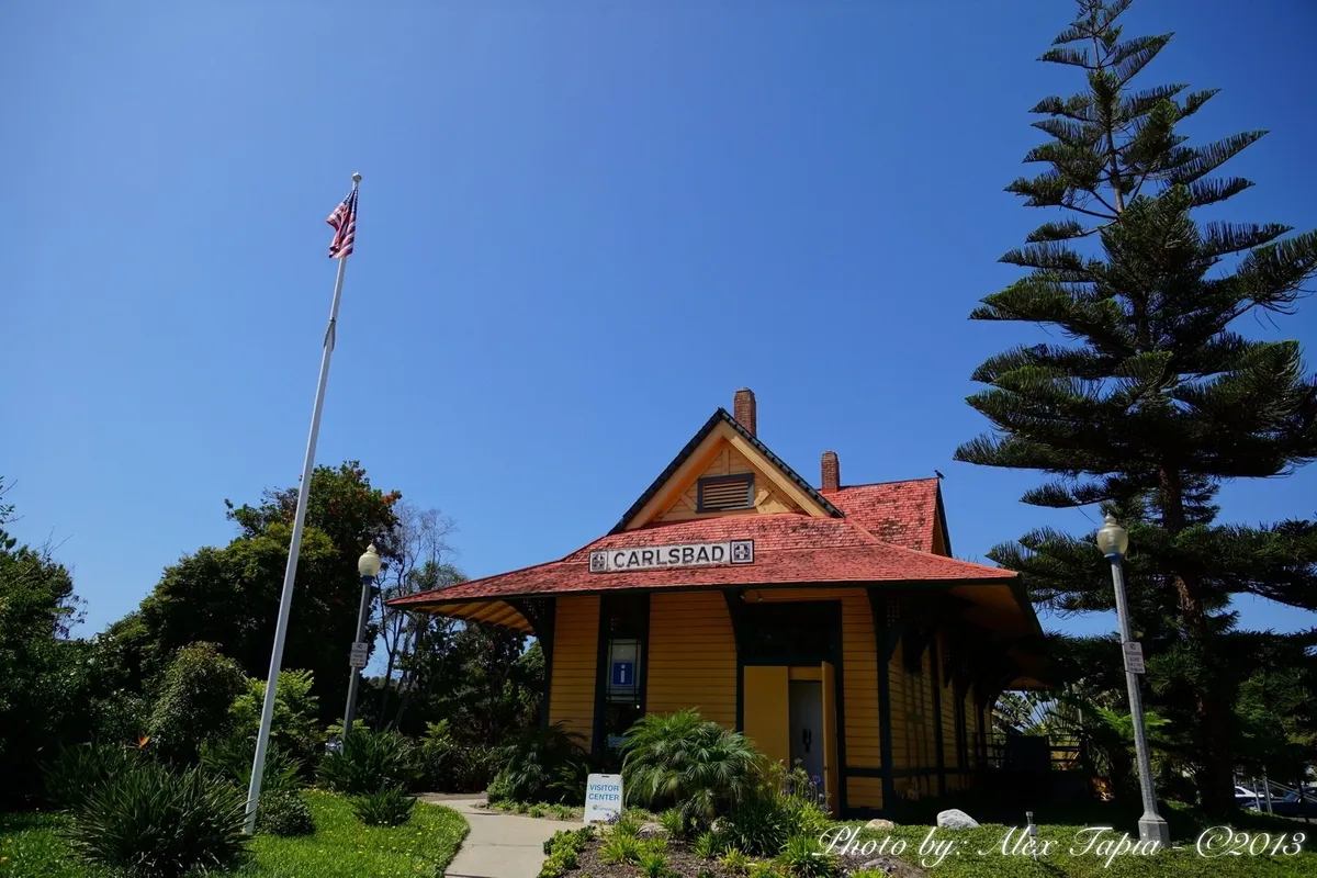 File:Carlsbad Santa Fe Depot.jpg