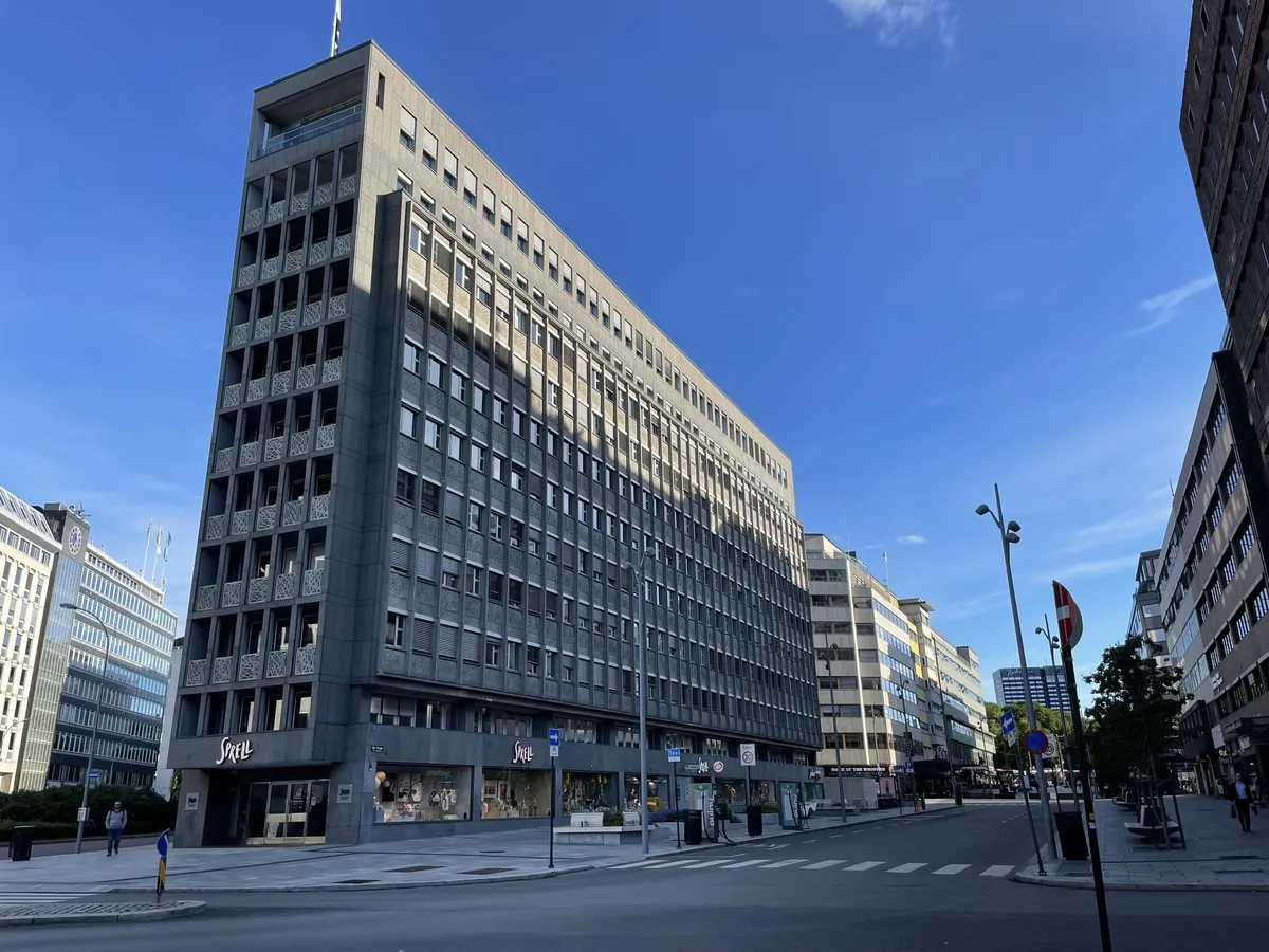 Olav Vs plass, Oslo