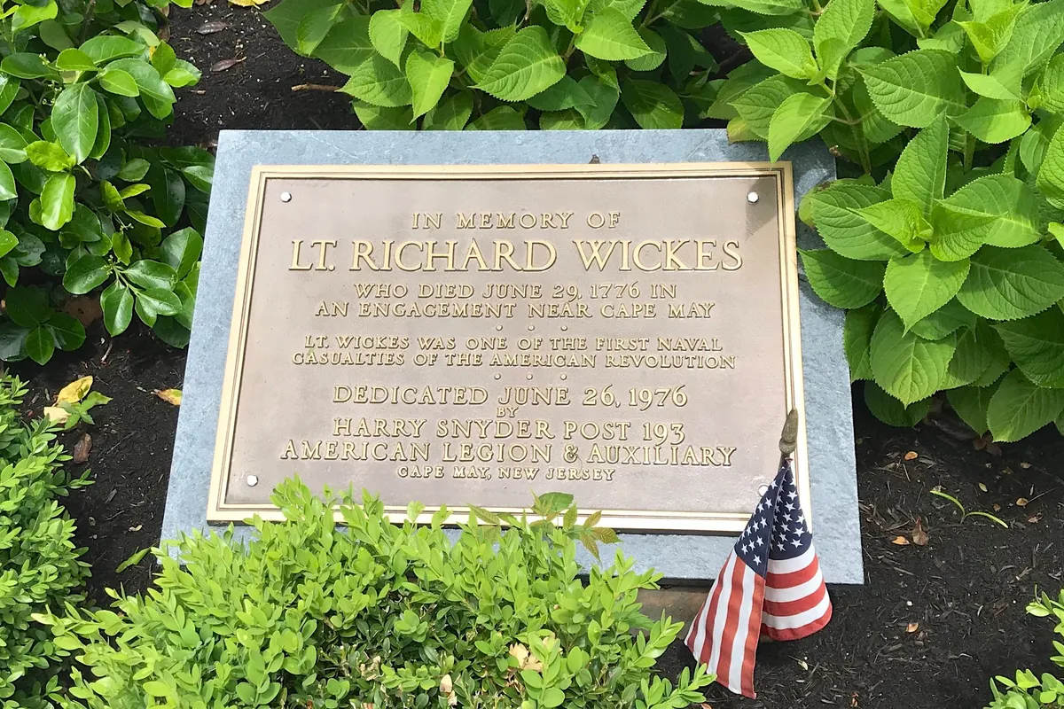 File:Richard Wickes Memorial in Cape May - 2018.jpg