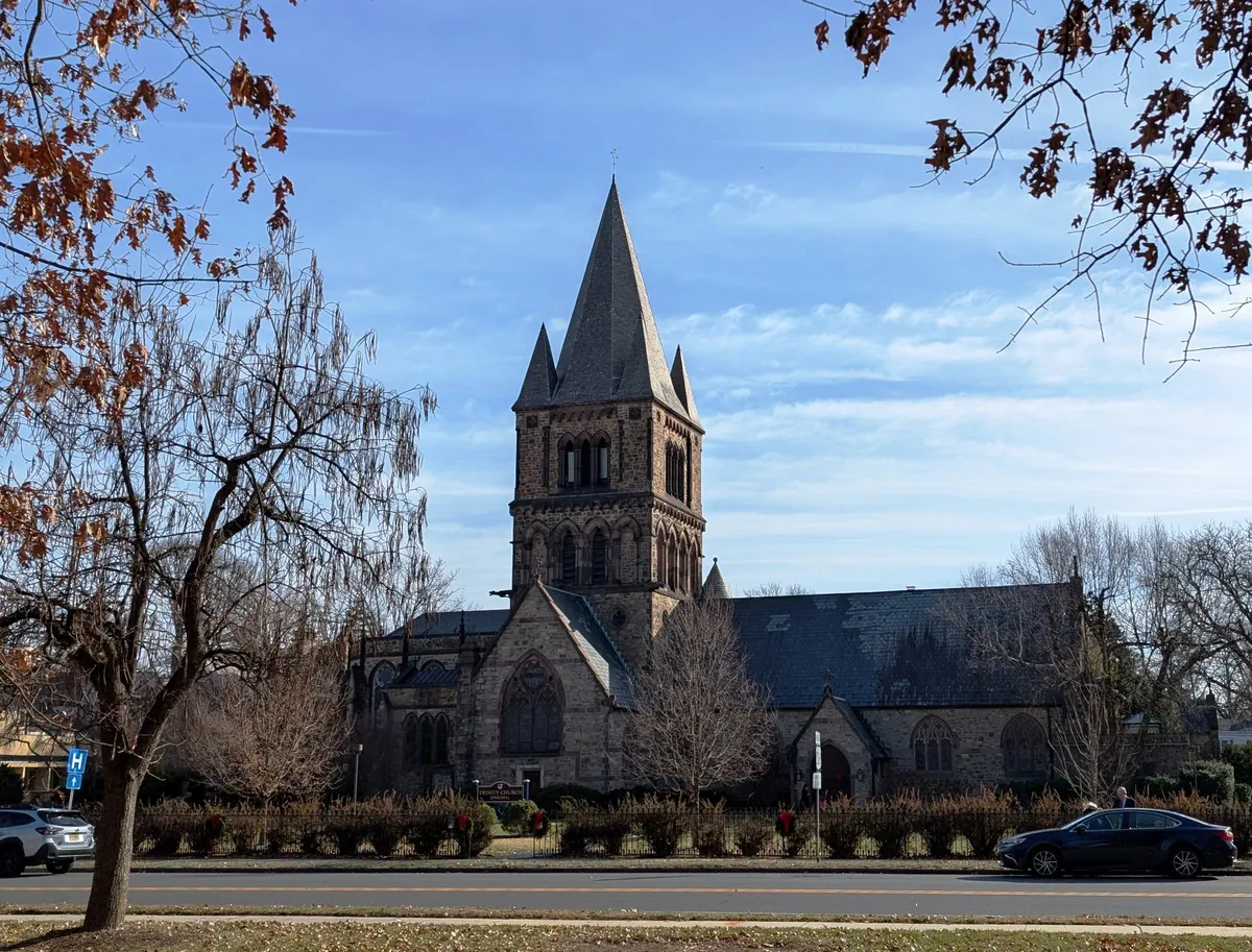 File:Trinity Episcopal Church from north, Princeton, NJ, Dec