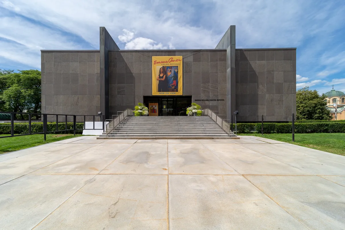 File:Munson-Williams-Proctor Arts Institute, Utica NY.jpg
