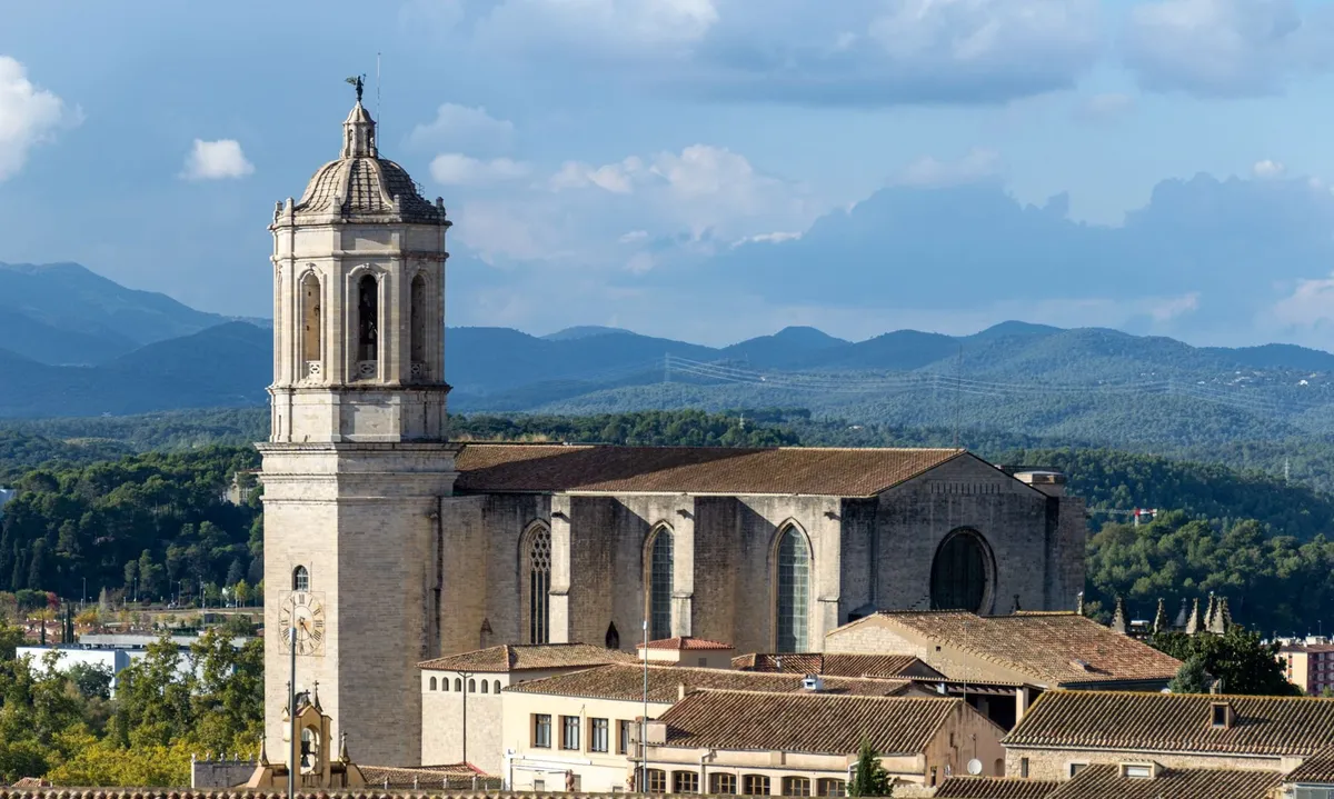 Girona - where your quest unfolds