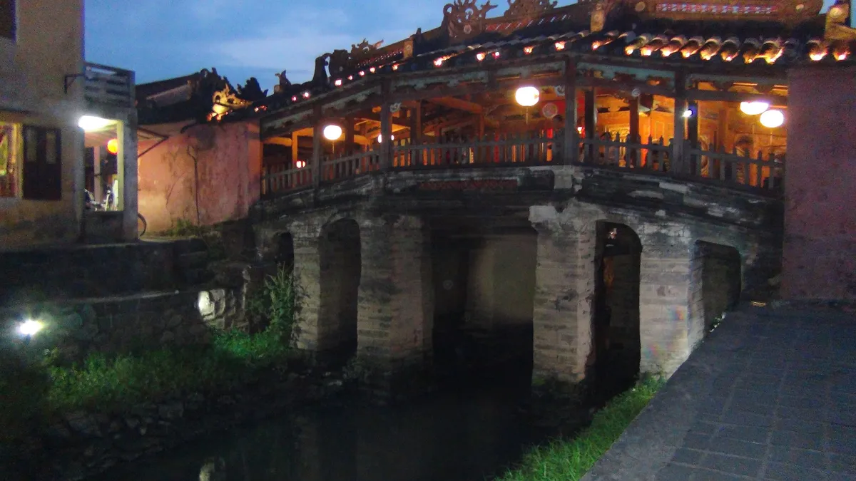 Chùa Cầu in Hoi An
