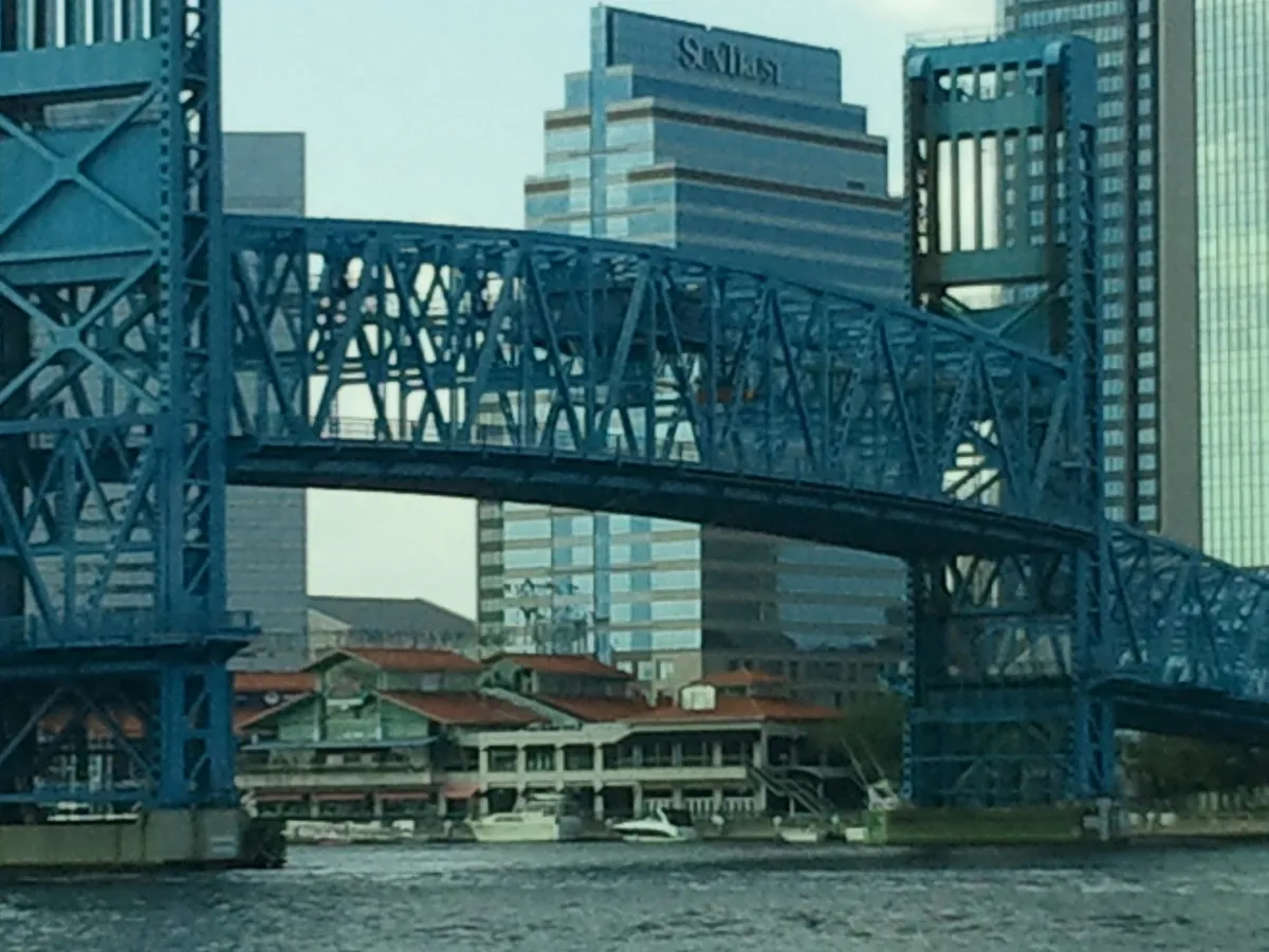 Jacksonville (Florida) - one of the places your quest passes through