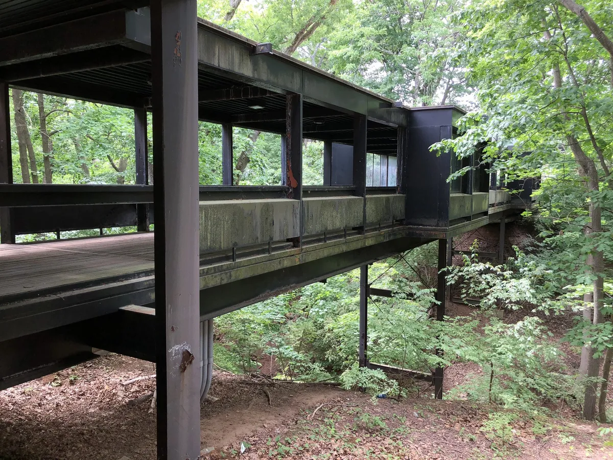 File:2021-05-24 14 49 22 View west toward the Arts Complex C